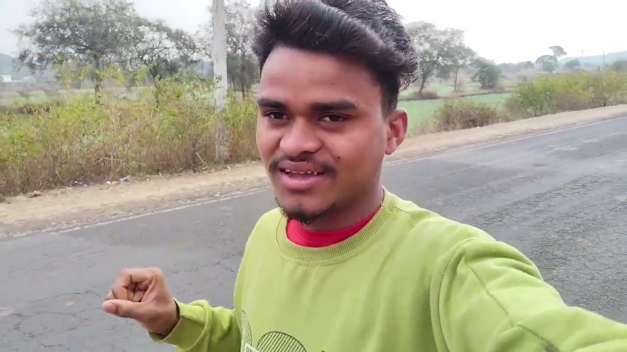 Hey Guys To Aaj Me Jane Wala Hu Paidal Vlogging karte hue duty.