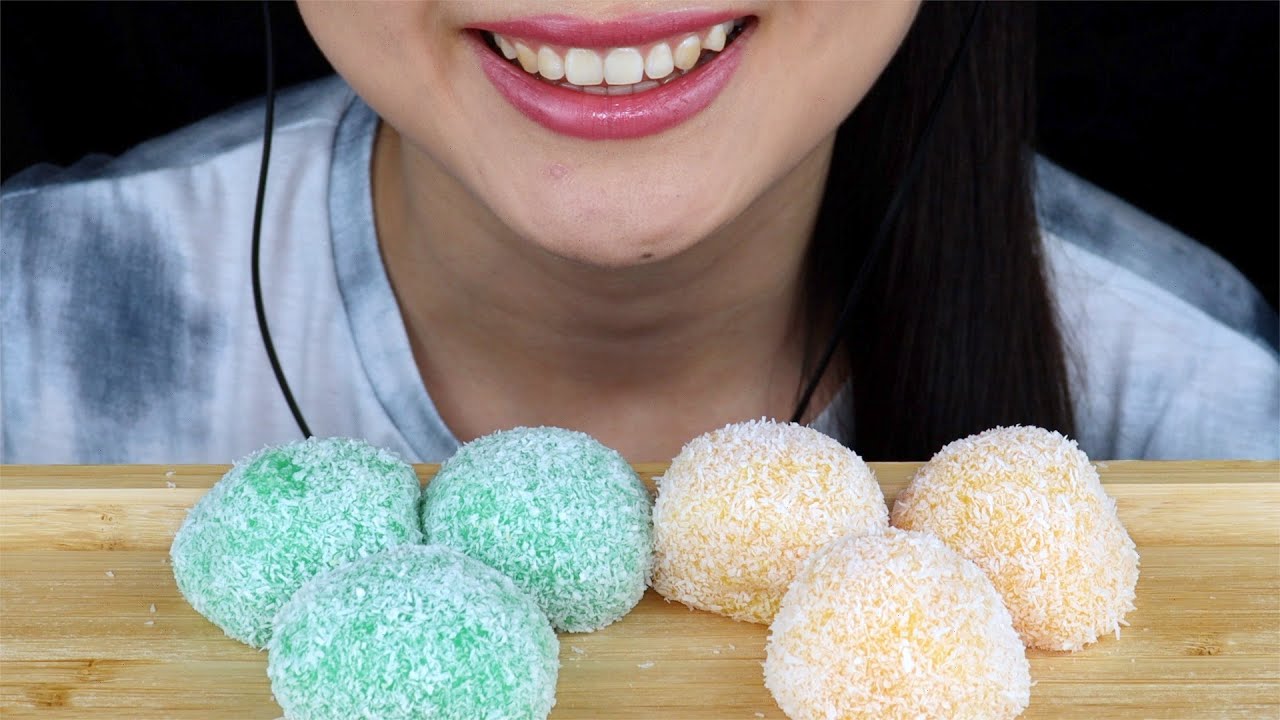 ASMR FRESH FRUIT MOCHI *DURIAN & MANGO* (SOFT CHEWY EATING SOUNDS) MUKBANG *NO TALKING* | wendyasmr