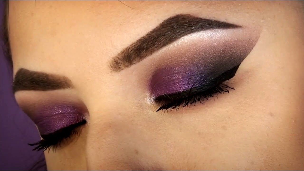 TRUCCO SMOKEY EYES VIOLA