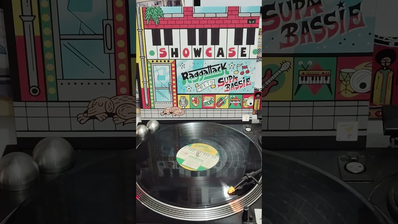 Raggattack Meets Supa Bassie - Ganjaman friend 