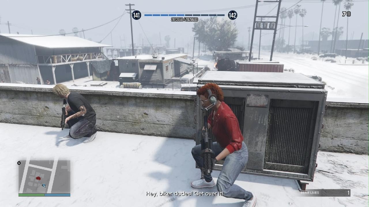 Grand Theft Auto V-😁helping out