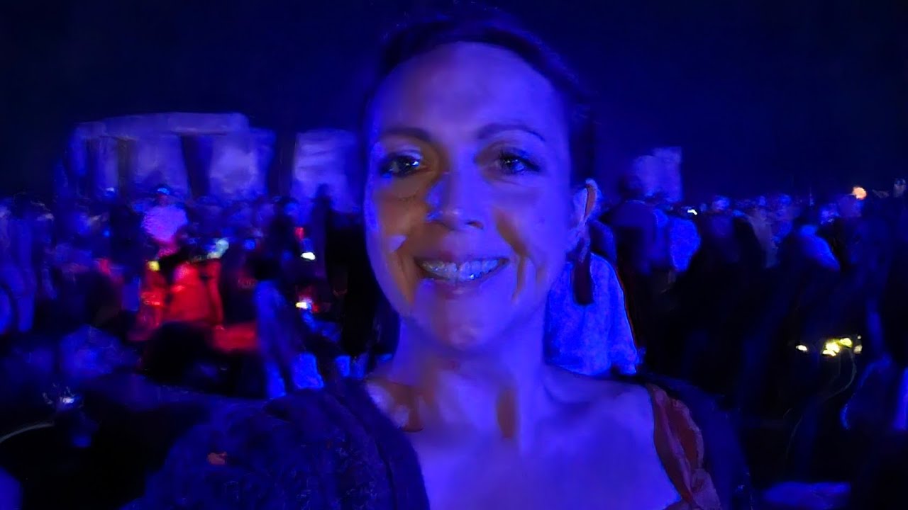Summer Solstice Stonehenge 2025 - Heatwave and Record Numbers! Raw footage from the night.