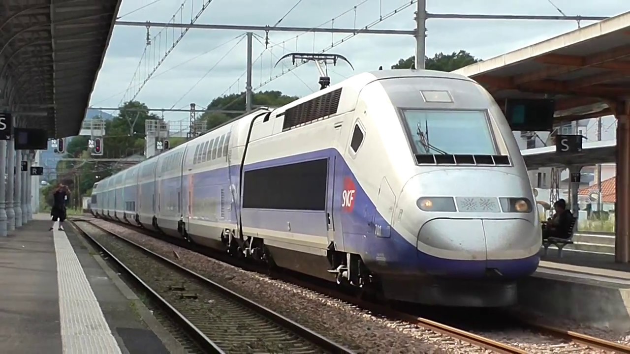 SNCF TGV - TGV Dasye 701 llegando a Lourdes