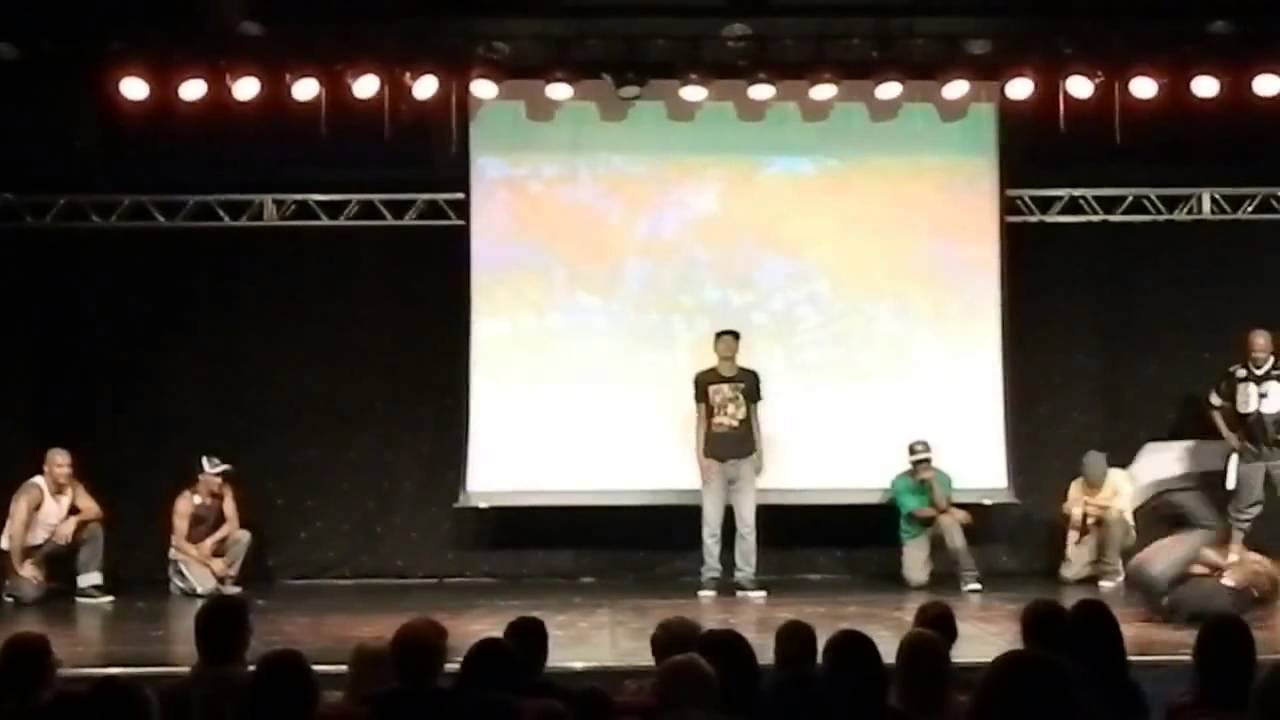 RADIO TRON - APRESENTA&Ccedil;&Atilde;O HIP HOP TEATRO ISAAC NEWTON