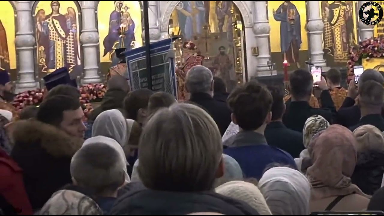 В Храме-на-Крови состоялось торжественное принесение Табынской Иконы Божьей Матери