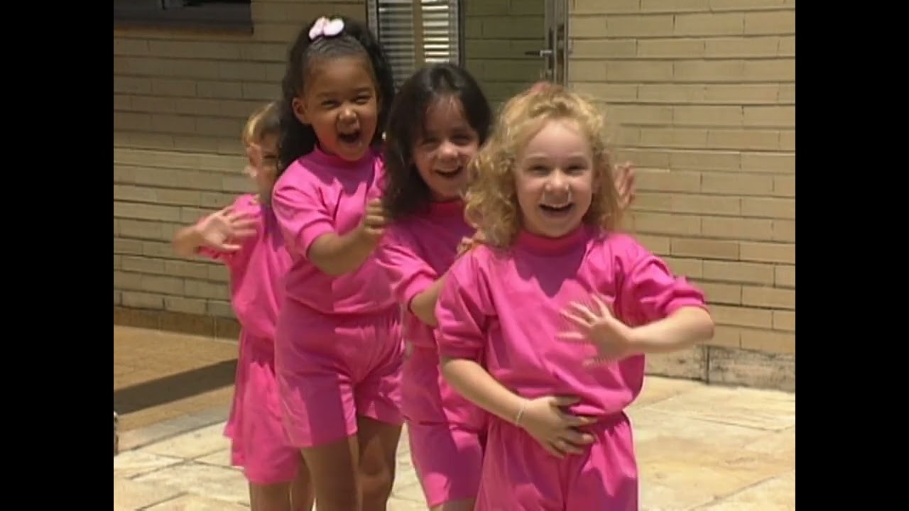 Teletubbies - A Cor Rosa e a Bagunça! | WildBrain Para os Pequeninos