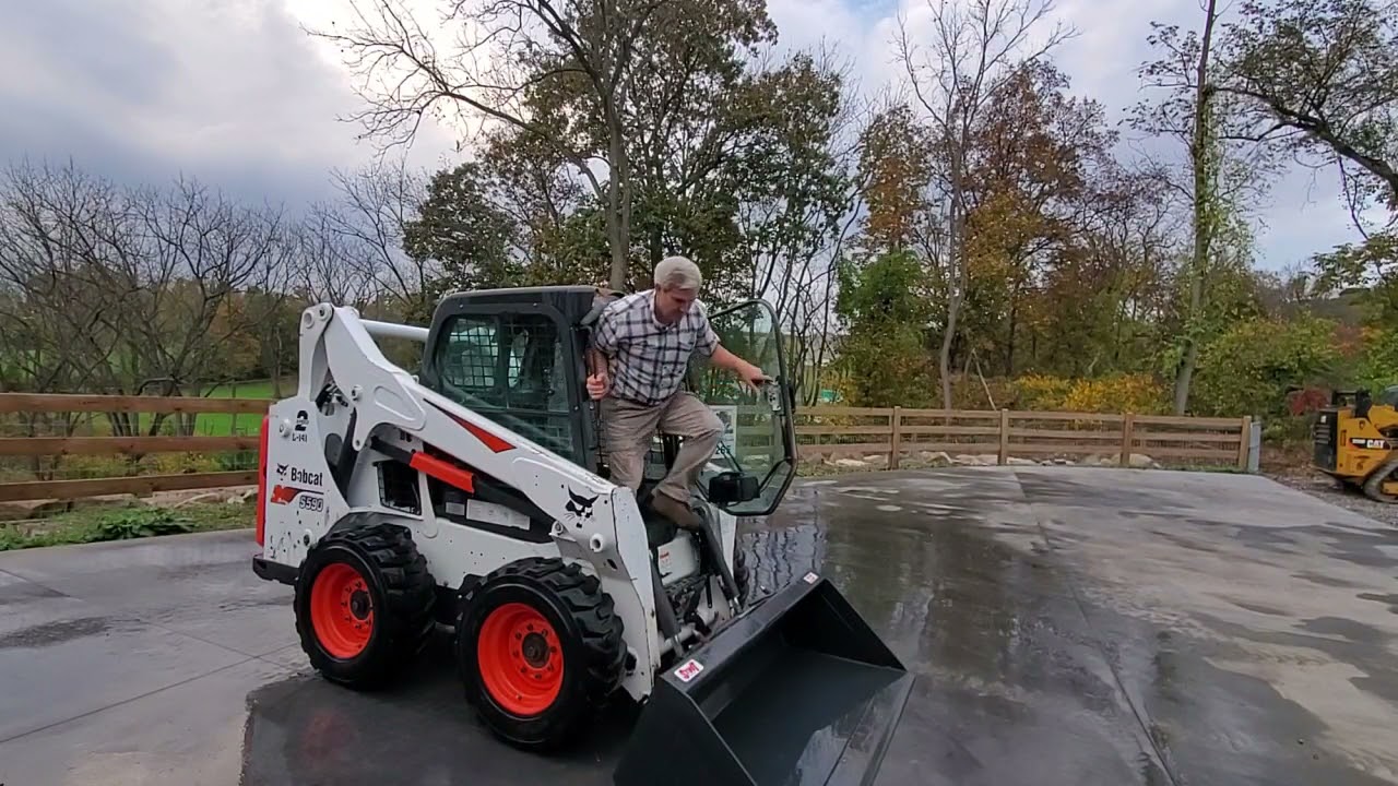 2017 BOBCAT S590 For Sale