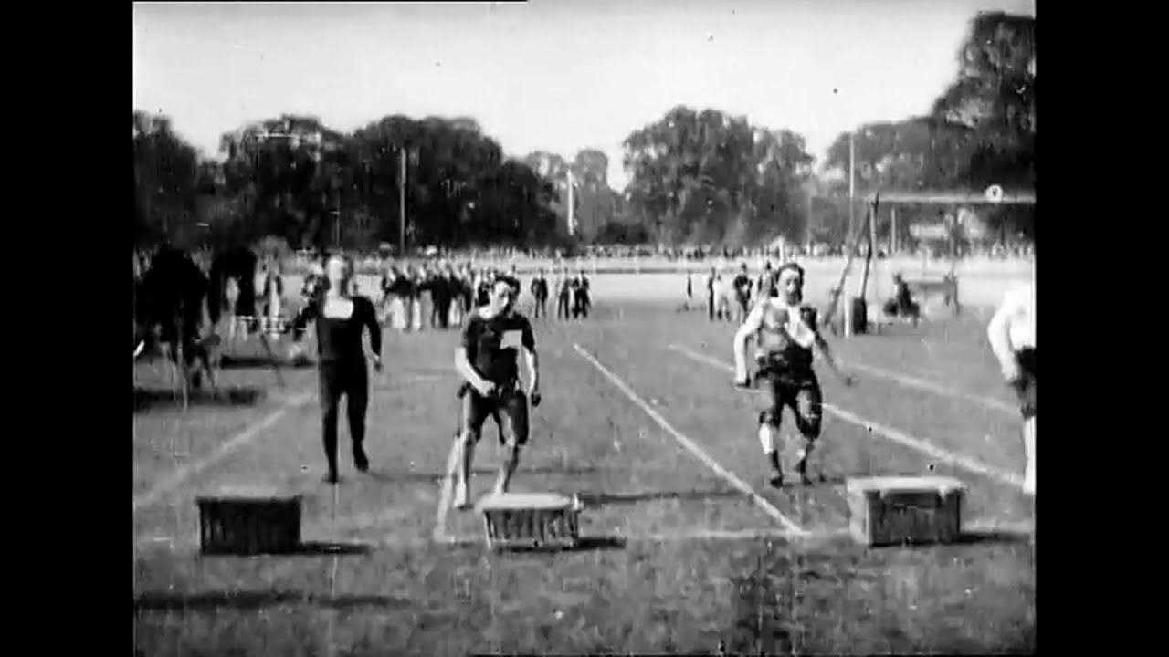 1896 - Comic Costume Race - Robert William Paul