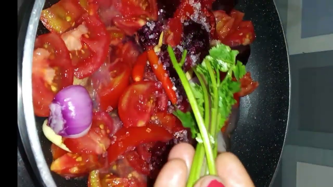 ठंडी जाने से पहले हम  बना लेते होममेड टोमेटो केचप#@easy recipe 