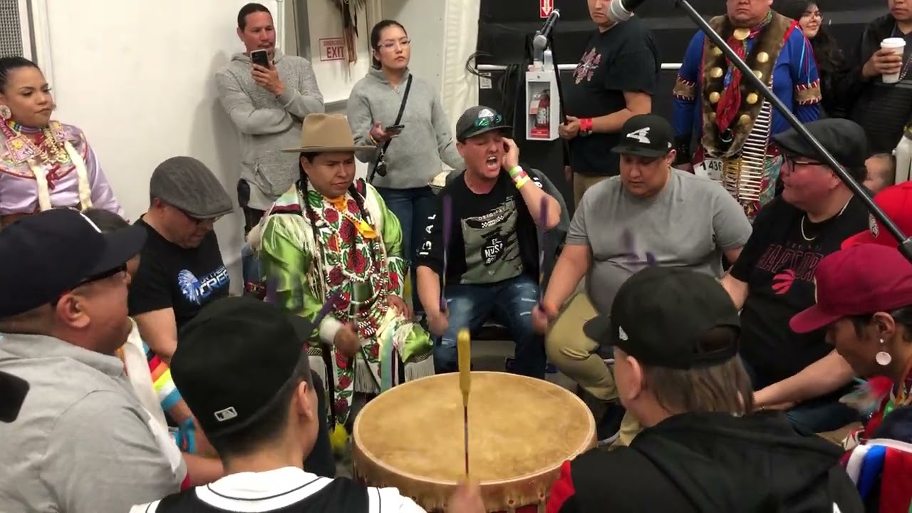 Northern Cree Womens Jingle Side Step Enoch 2022