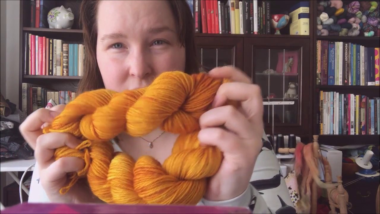 Chubby Pug Yarn Podcast Episode 43 - Quick hello before I go-go!