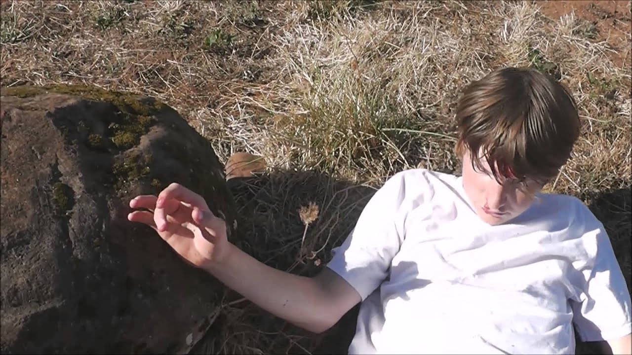 FilmRiot Monday Challenge:Hand to Hand #Murder short film