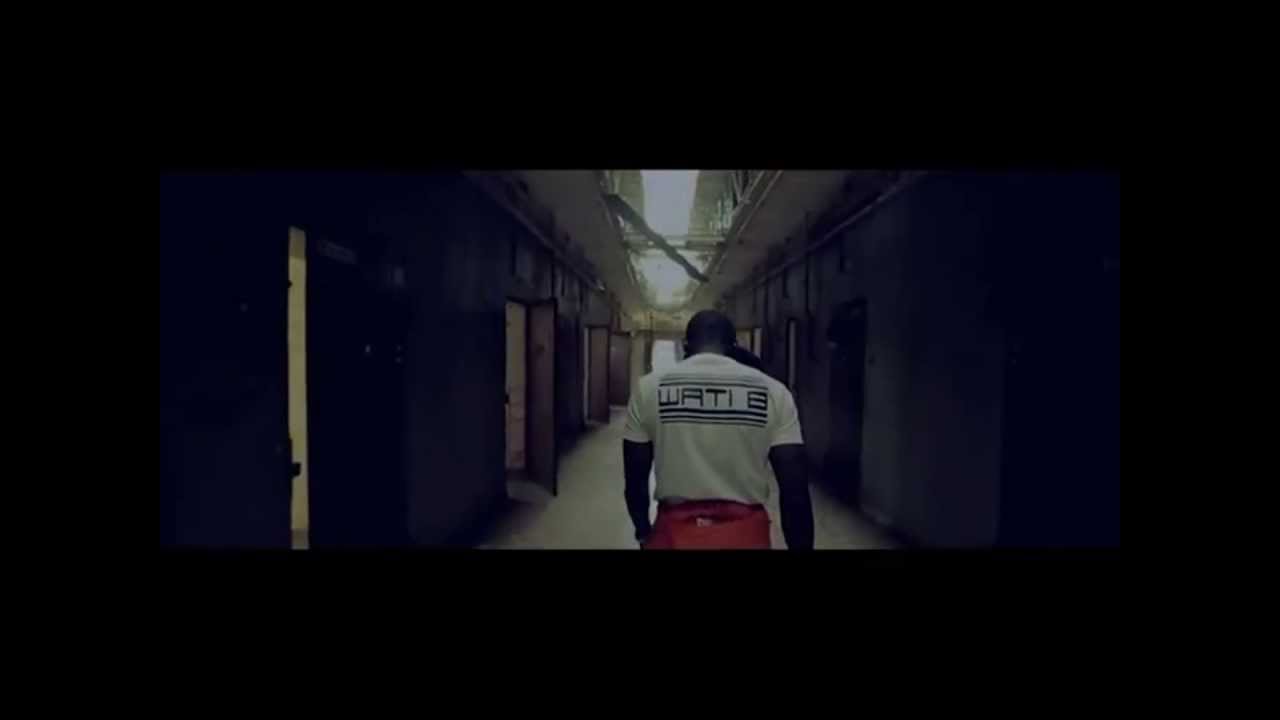 Maitre Gims - Ca Decoiffe (CLIP OFFICIEL)