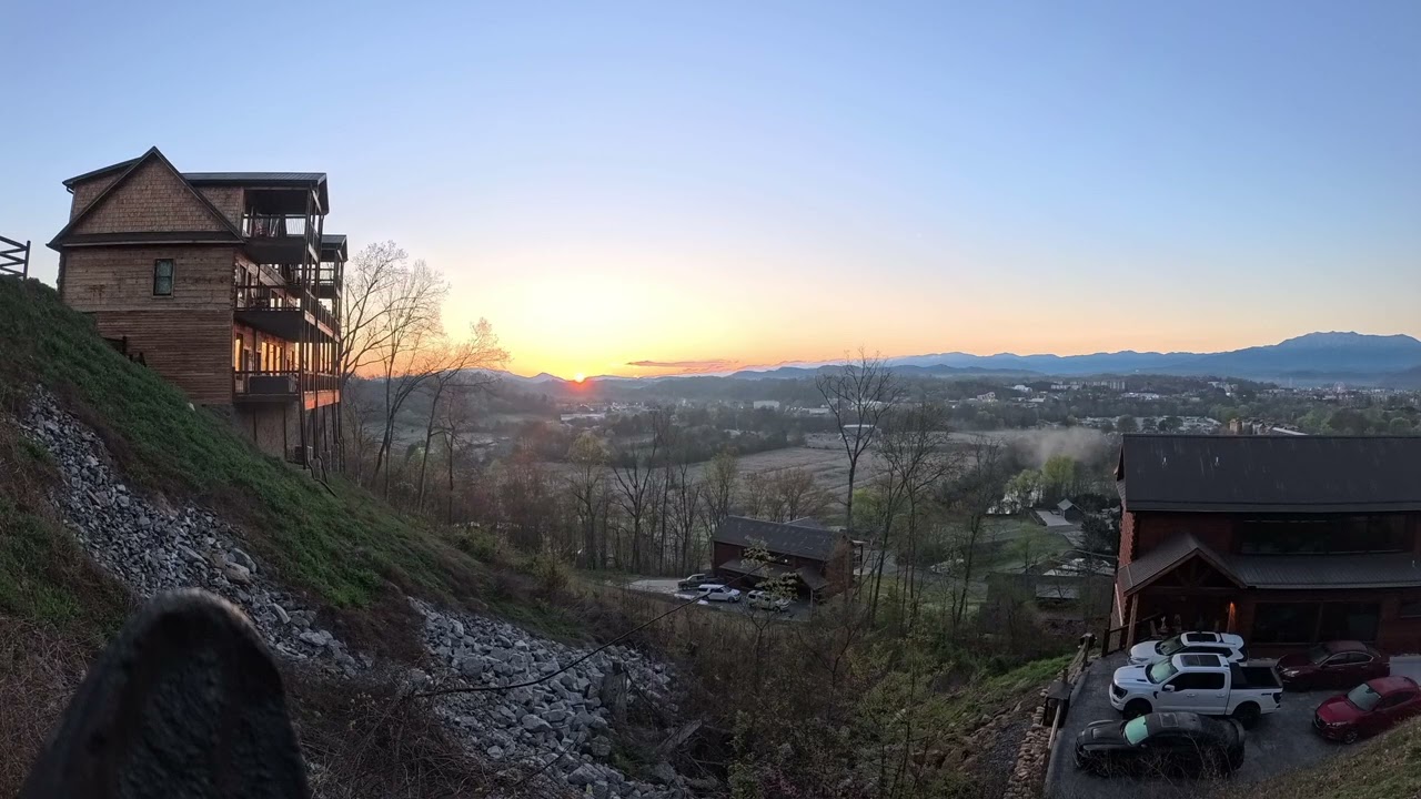 Hidden Mountain Resort Sunrise Timelapse in 4K Pigeon Forge, Tennessee