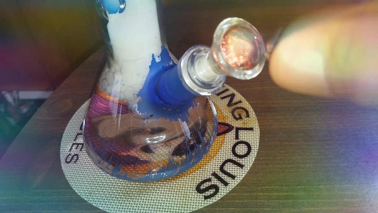 420 Bong Rips!! It was actually 4:20pm