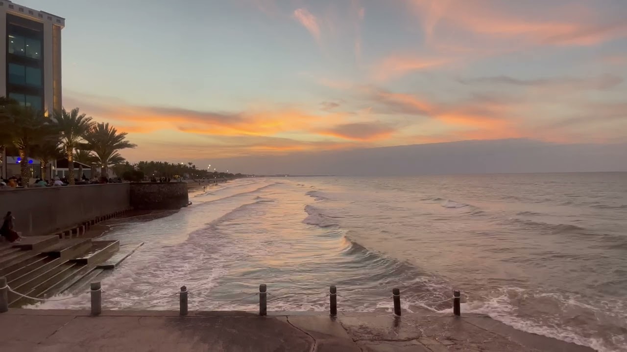 One of the most beautiful Sunset in Oman !!