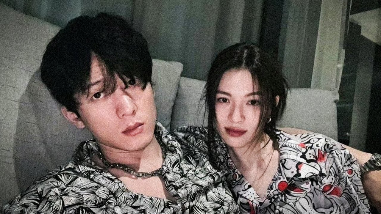 🥰🥰Handsome CEO shows off his muscles to a cute school girl, and falls in love with her! #houwenyuan