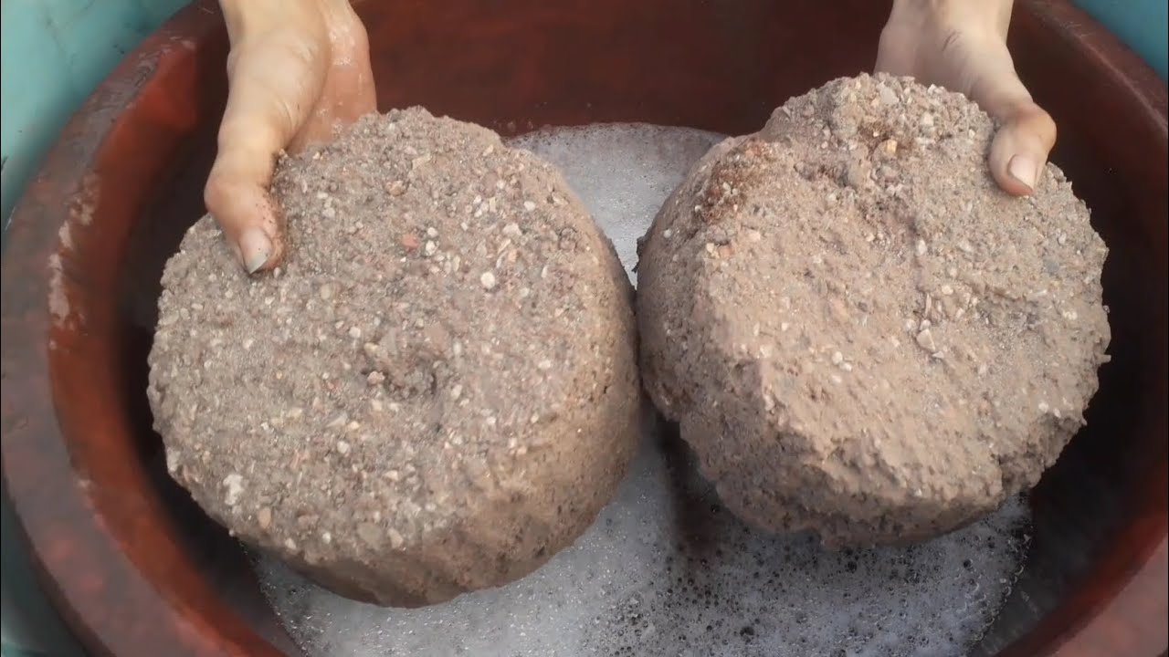 Brown gritty cakes crumbling in foamy water💦💦+dry tub asmr crumbling video 🔥✨☑️