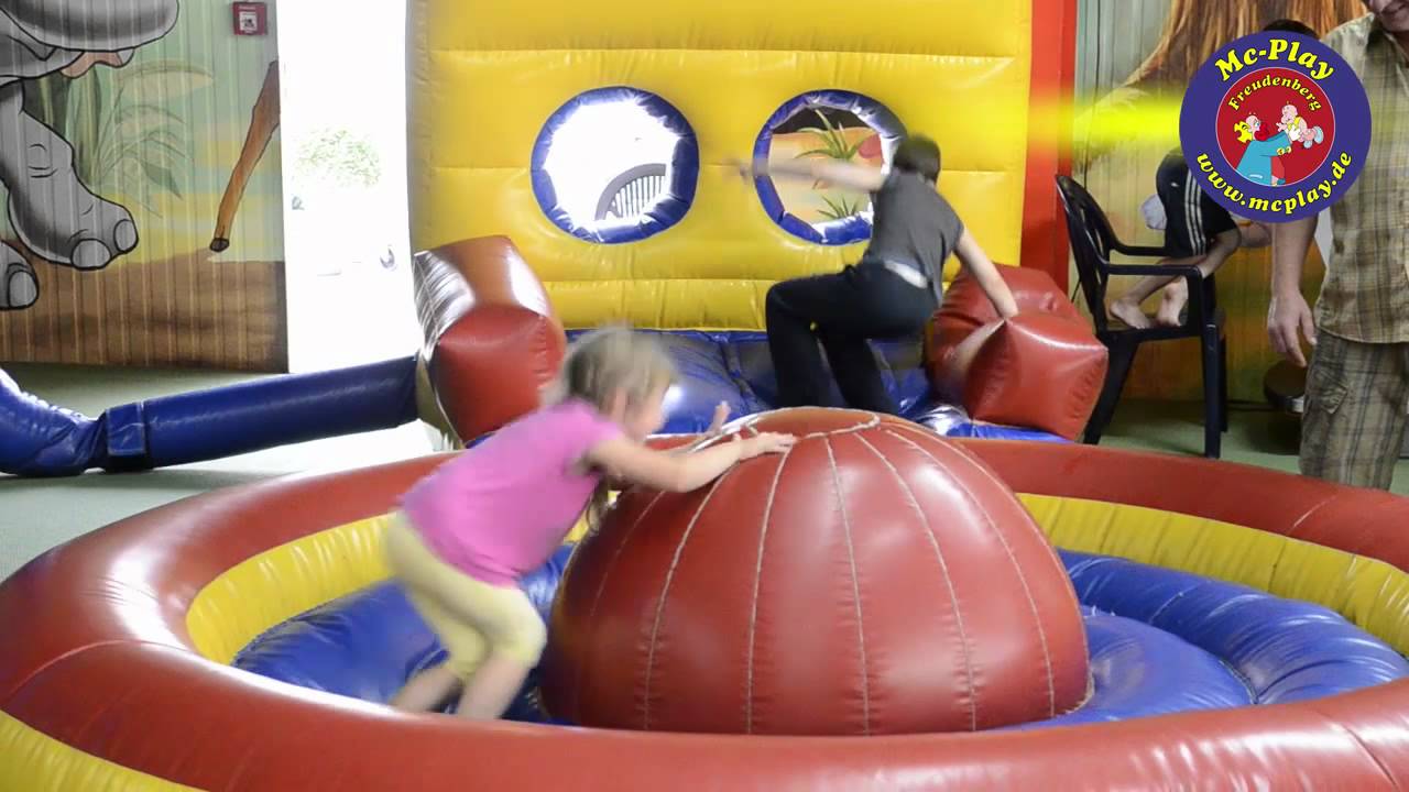 Hüpfburgen // Attraktionen bei McPlay Freudenberg - Kinderland XXL