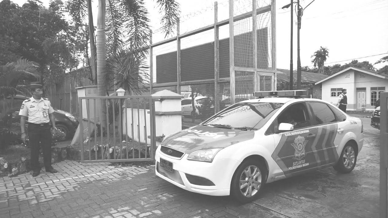 GAWAAATT!! ADA MOBIL POLISI MASUK LAPAS TANJUNG GUSTA???