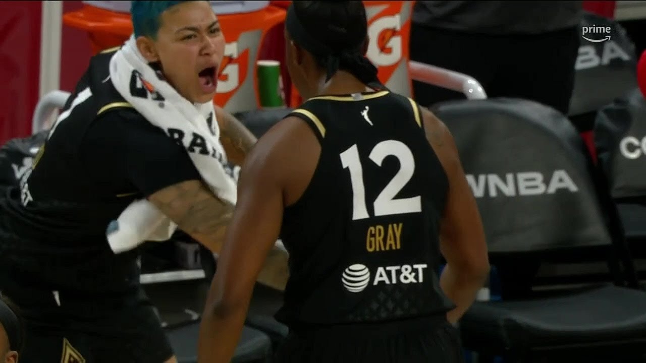 Chelsea Gray HYPE After Bucket + Foul In The Commissioner's Cup Championship | LV Aces vs NY Liberty