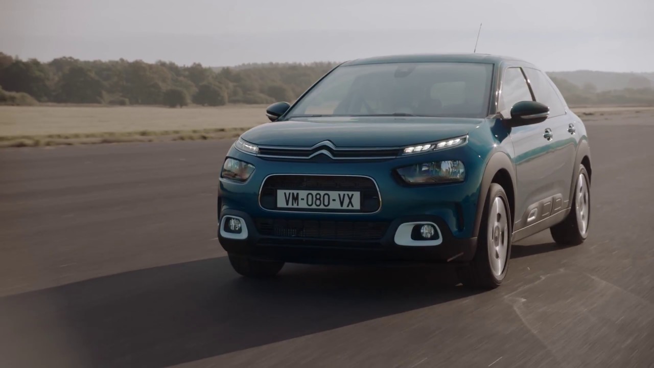 NEW C4 CACTUS, AN ULTRA-COMFORTABLE HATCHBACK WITH A UNIQUE PERSONALITY