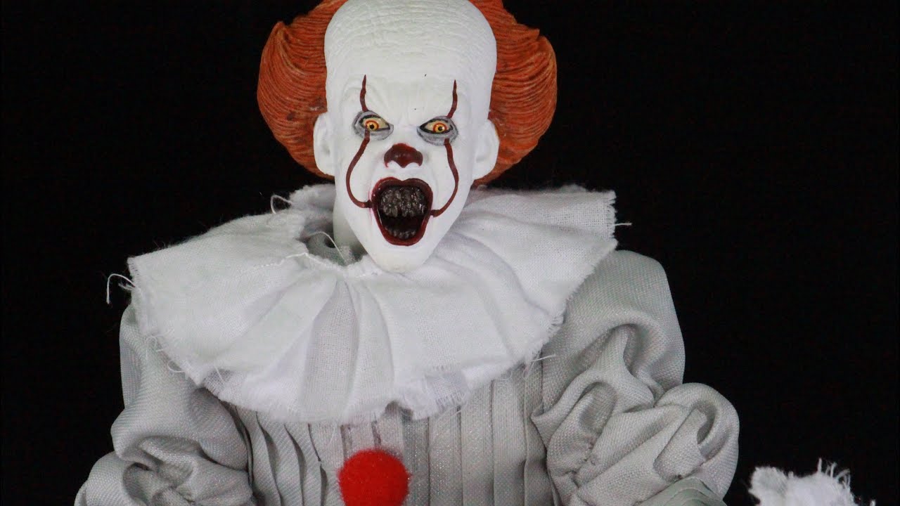 Обзор фильма &laquo;Оно&raquo; от NECA TOYS 2017 года из ретро-ткани Pennywise The Clown