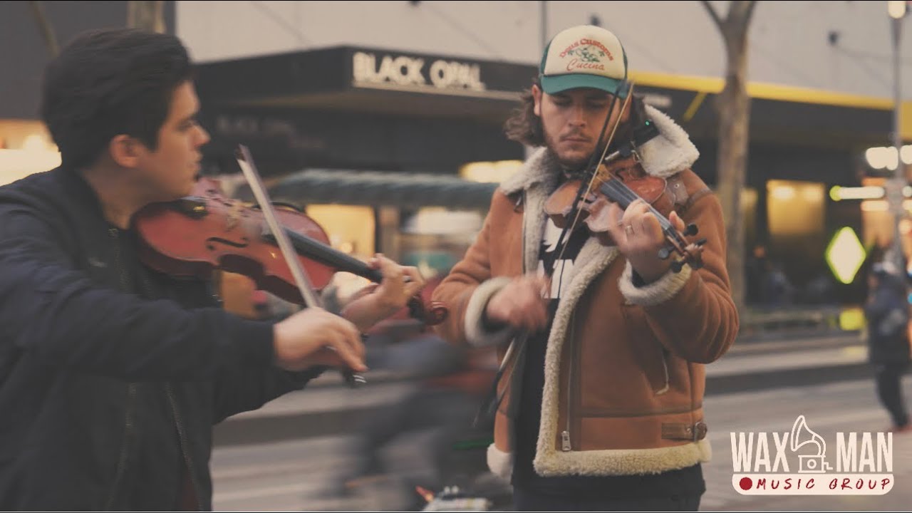 Forever Young - 2 Violins (Cover) @waxmanmusicgroup Street Sessions