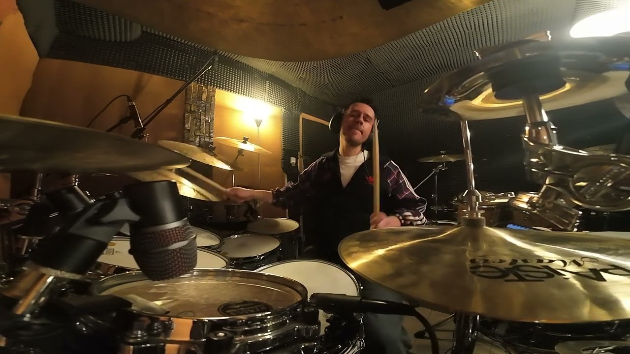 Moses Yoofee Trio - OCEAN - Celal Avcı (Drum Cover)