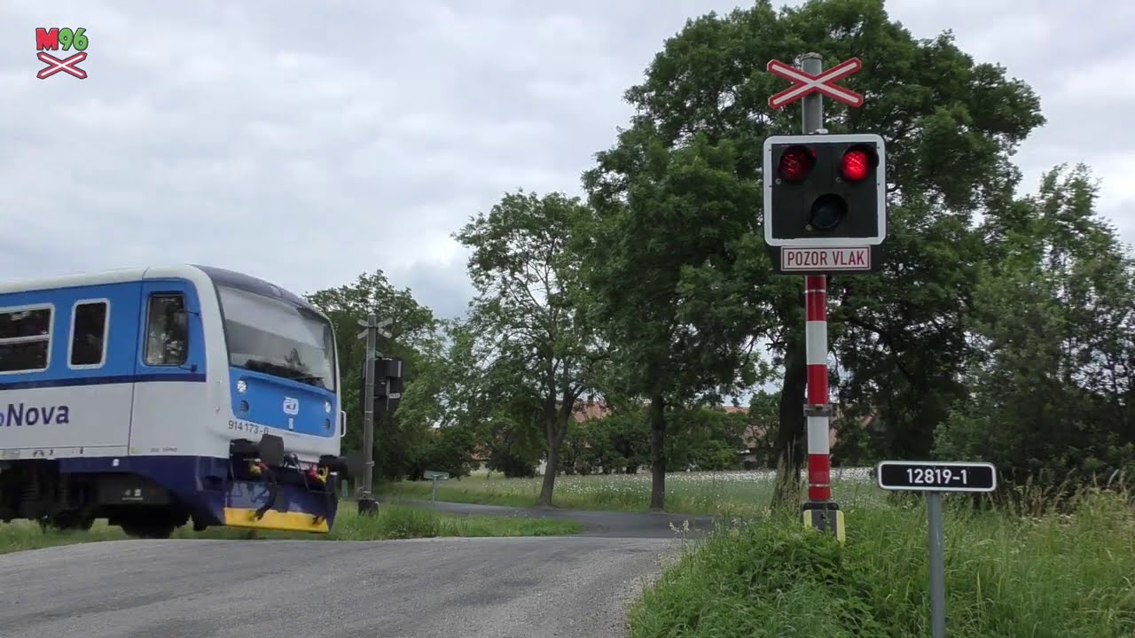 Železniční přejezd Leskovice #2 [P6365] - 7.7.2020 / Czech railroad crossing