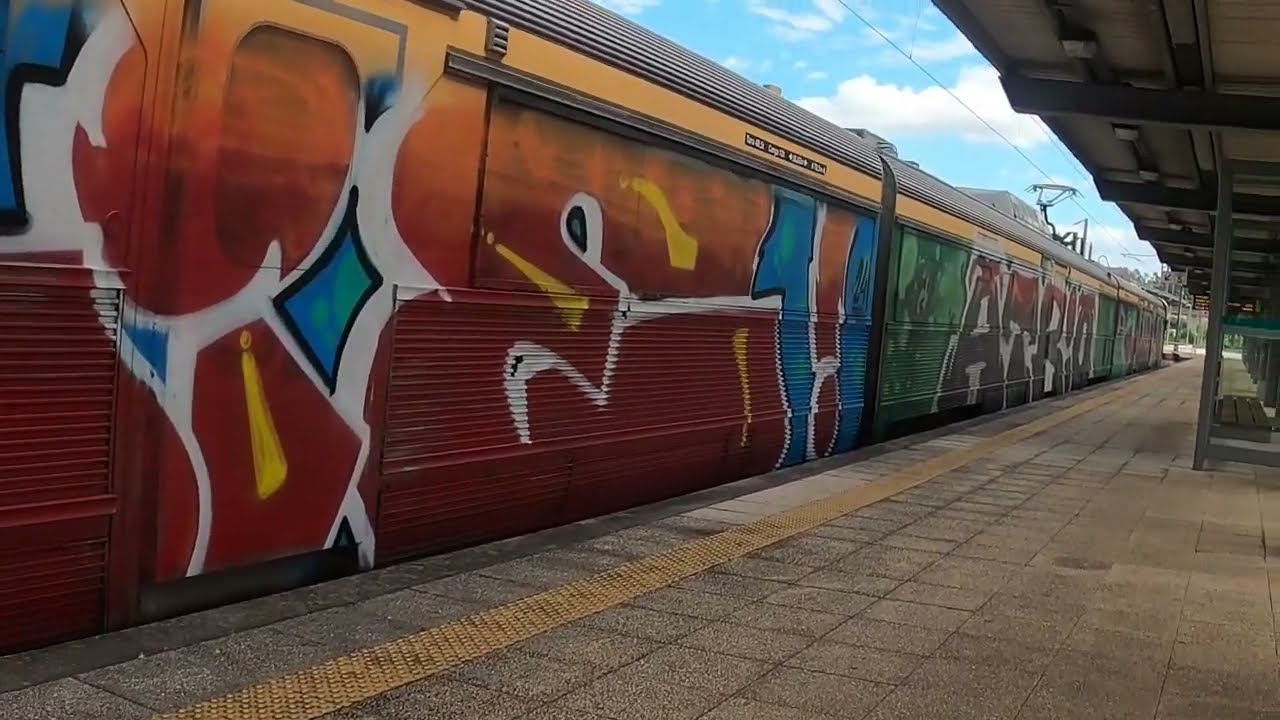 comboio vandalizado....