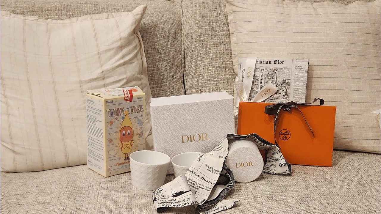 Let's do a minor unboxing!