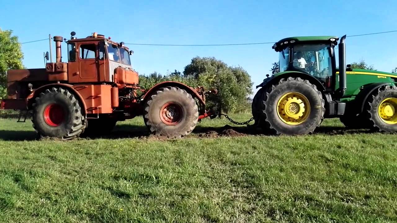 K-701-es vs John Deere
