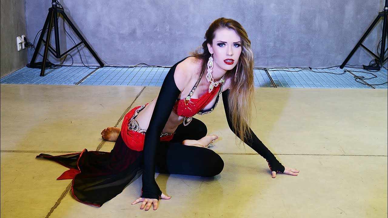 Anniya - tribal fusion &bdquo;Believer&ldquo; (4K)