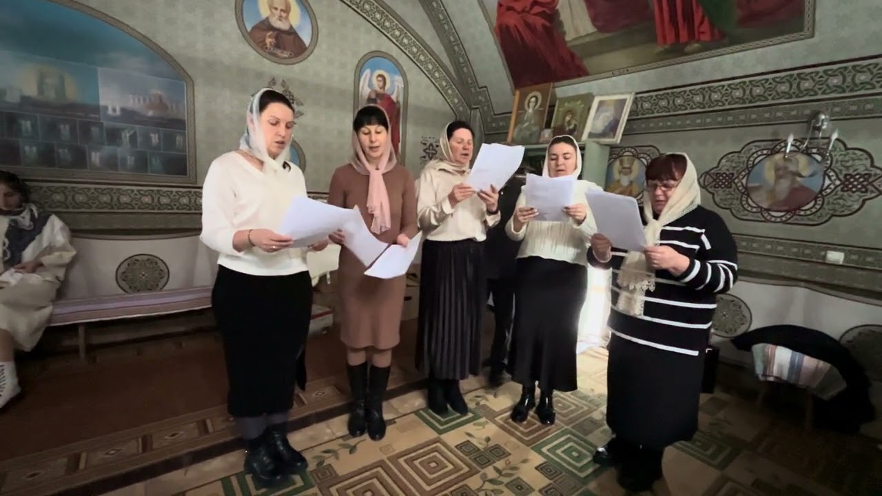 Бог ся нам обʼявив, в трьох святих особах 