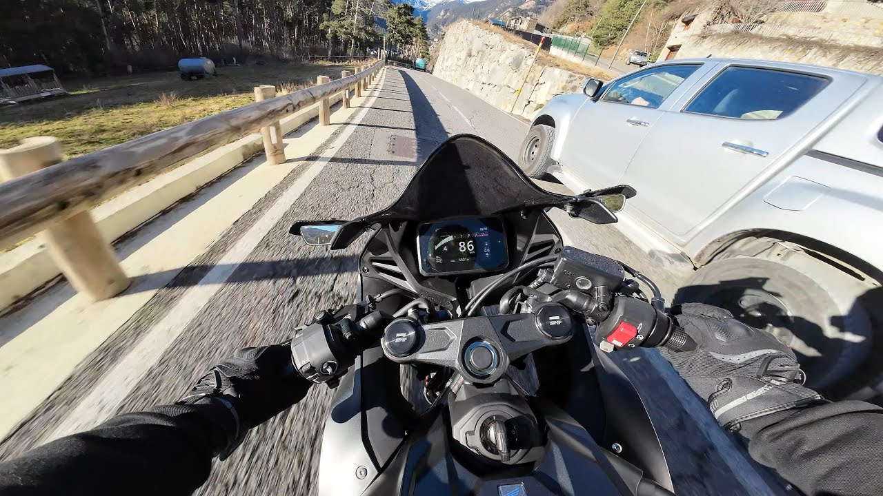 [4K 60FPS] CHILL RIDE - CBR650R 2024