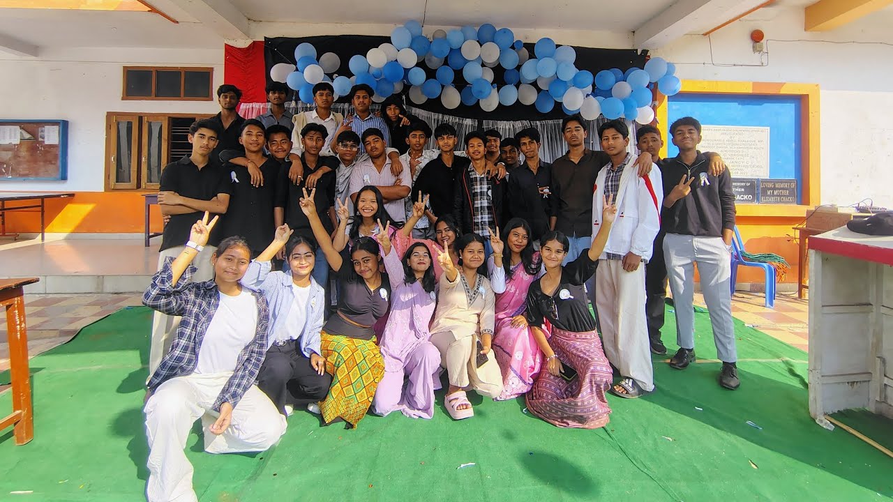 Class 12 2024-25 batch farewell organized by class 9 students | #vlog_6