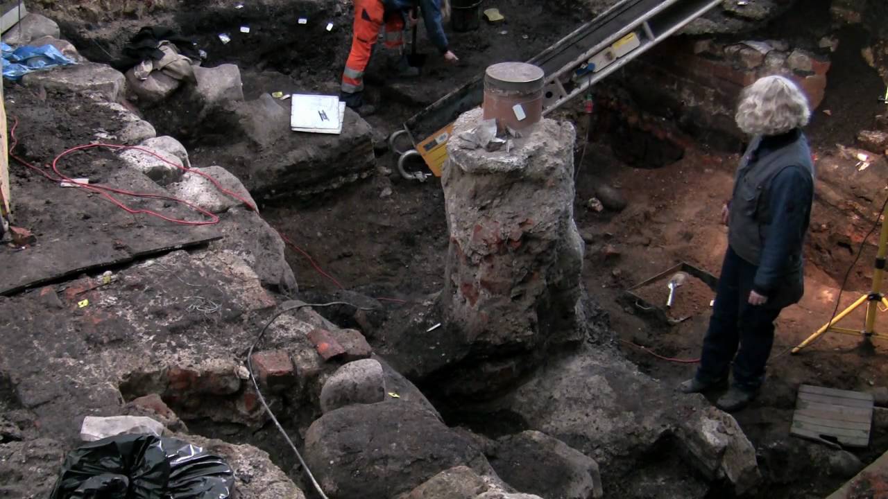 På sporet af det ældste Århus 2 - Udgravning på Bispetorvet, november 2009