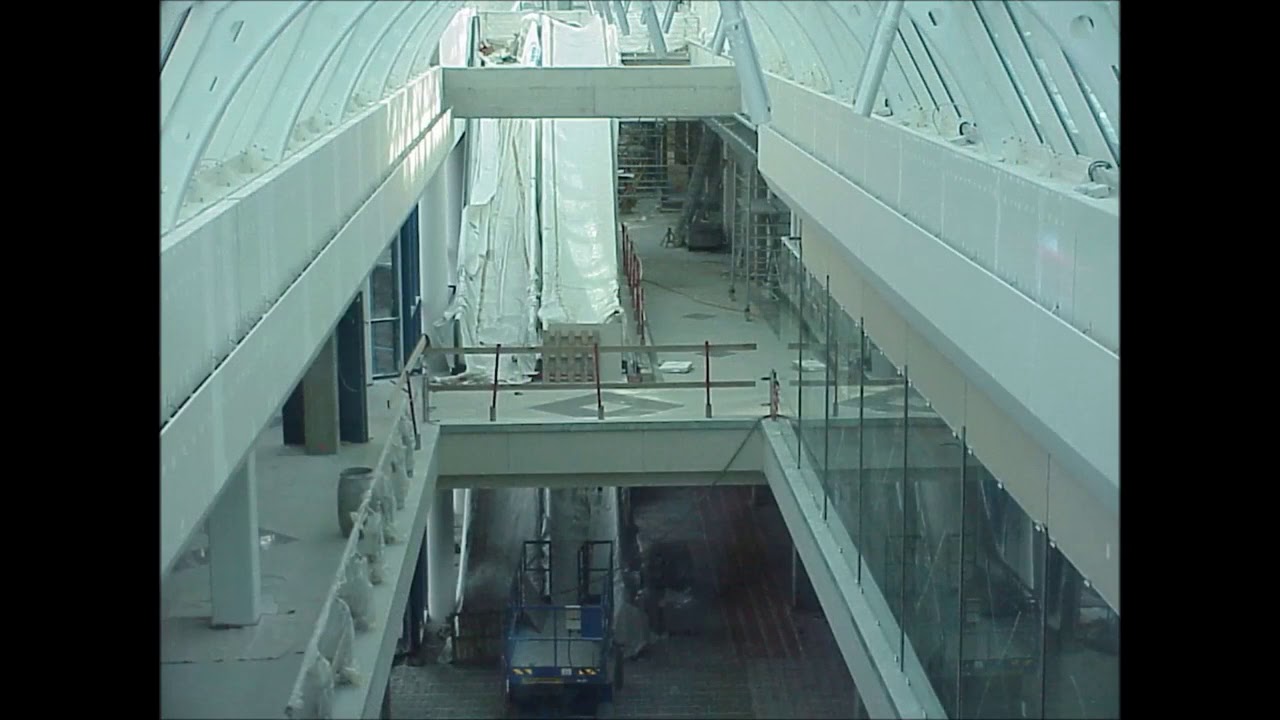 Neubau der Shopping Arkaden und Neutorplatz und Mamba (Extrablatt) in Bocholt (Herbst 1999)