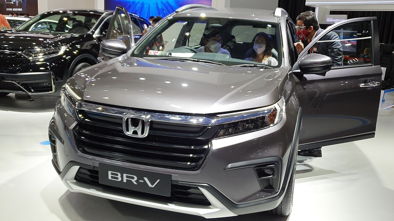 2022 Honda BR-V Prestige CVT with Honda Sensing in Modern Steel Metallic - Nice 7-Seater SUV!