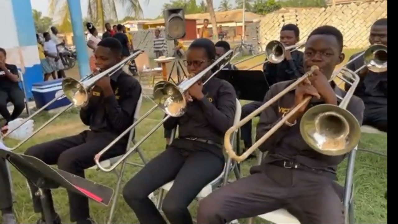 Tribute to honour Band master Awumi #victory#akatsi #victoryband  #ghanamusic #brass