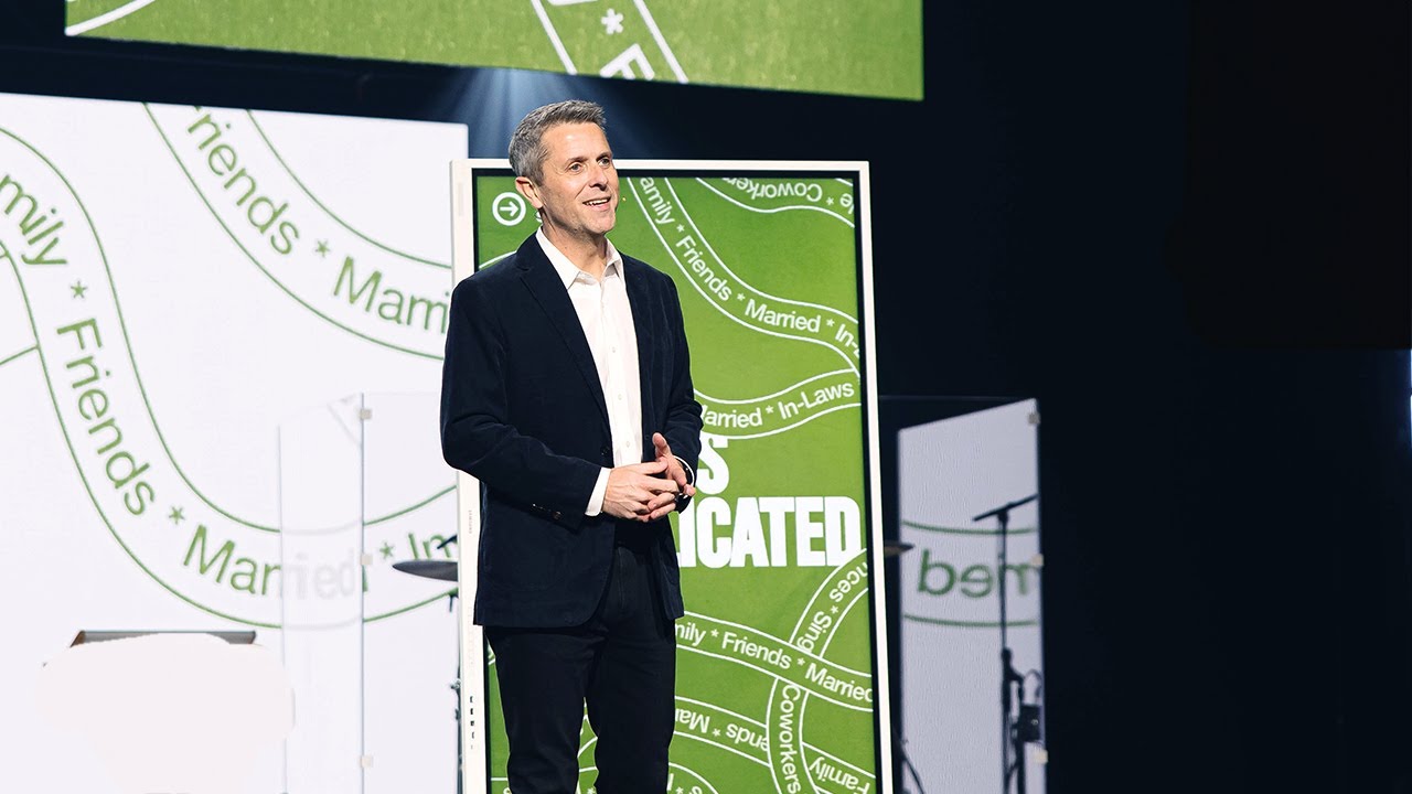 Gateway Church Live | “Holding on Is Hurting You” by Pastor Daniel Floyd | February 7–8
