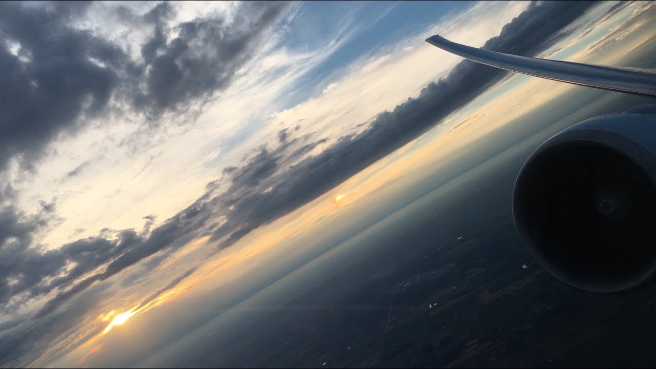 Takeoff from Toronto for Paris CDG | Air Canada 777-300ER