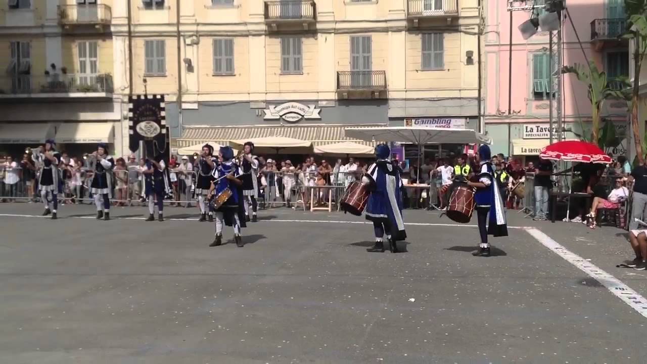 Parata LIS 2013 - Assolo Musici -Borgo San Lorenzo - Alba