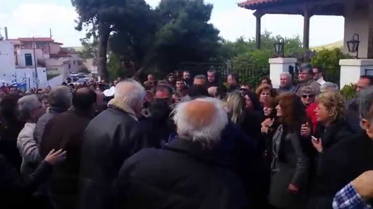 Γέροντας Νεκτάριος Βιτάλης (Αποκαθήλωση 10/04/2015 Καμάριζα).