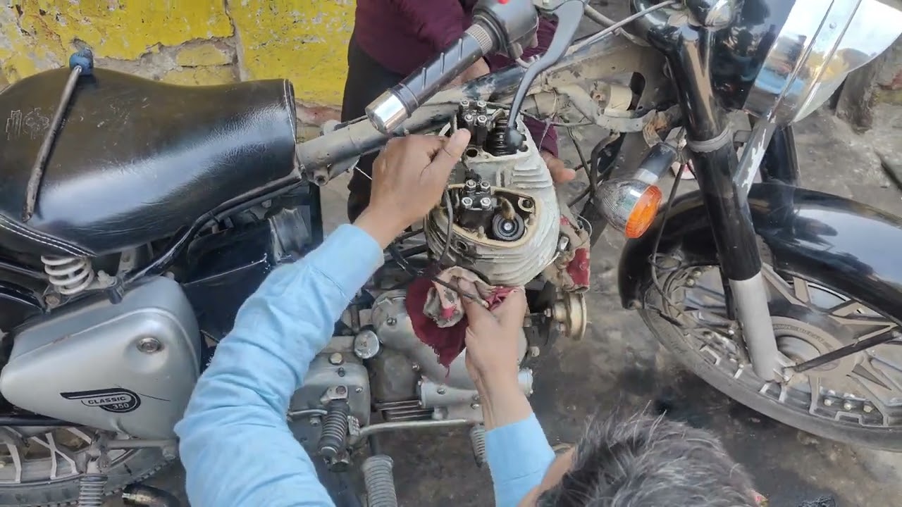 OLD BULLET SMOKE PROBLEM SOLVED// AJ TO MOTA PAISA KARCHA HOGYA