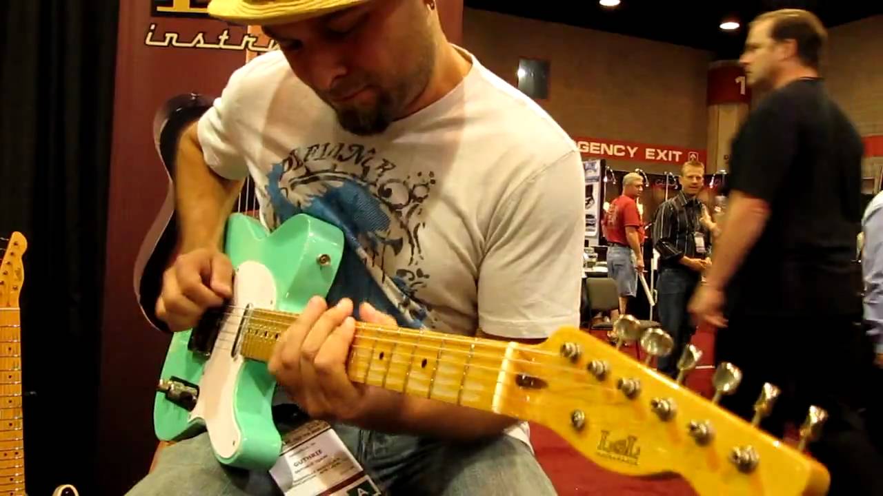 Nashville Star Guthrie Trapp at LsL's Summer NAMM Booth