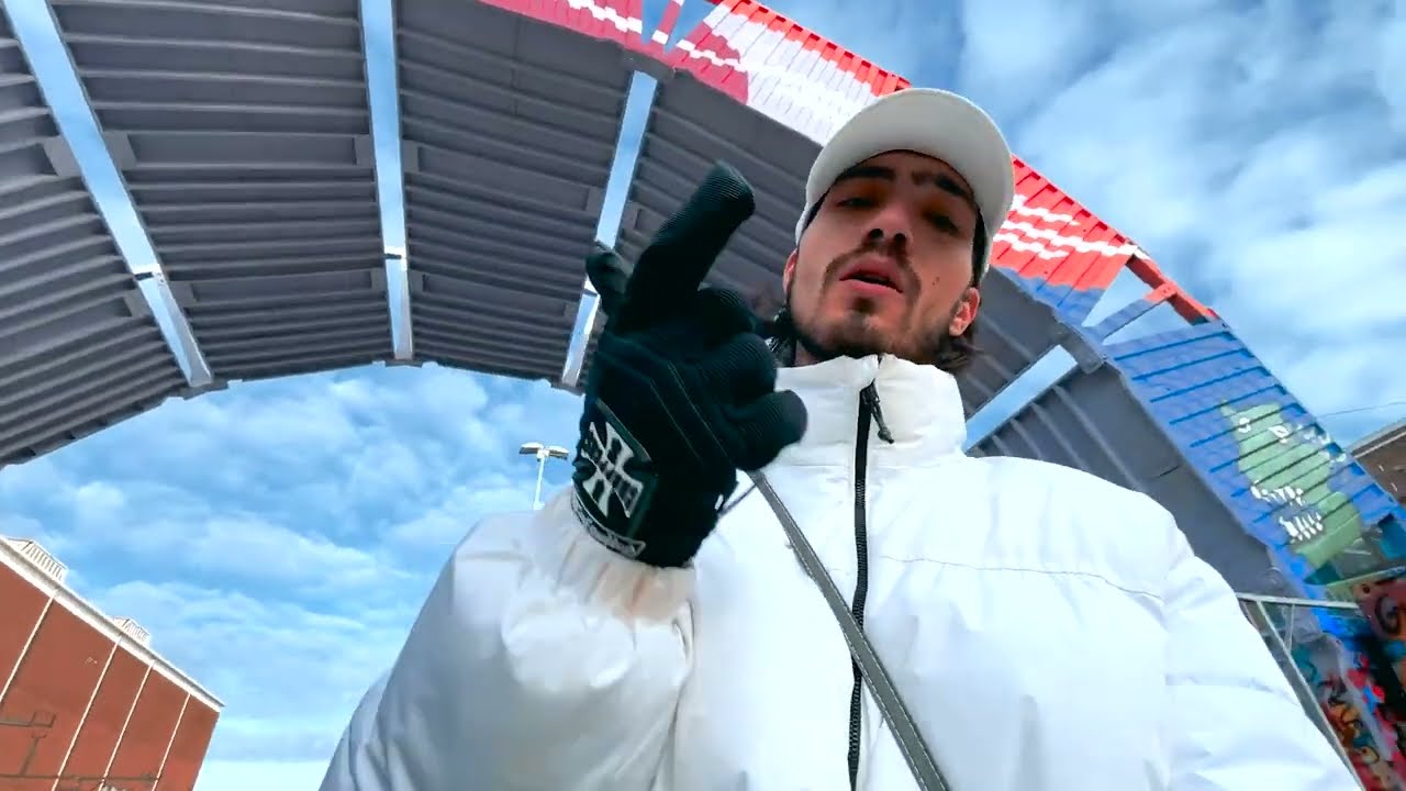 Xhino A.K.A The Sensacion - VAMOS A ENLOQUECER (Videoclip Oficial)