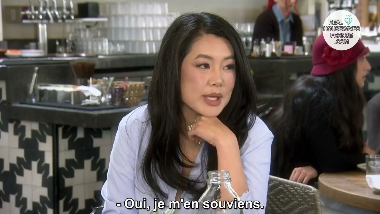 Real Housewives Of Beverly Hills : Crystal au restaurant avec son mari et son frère saison 13 VOSTFR
