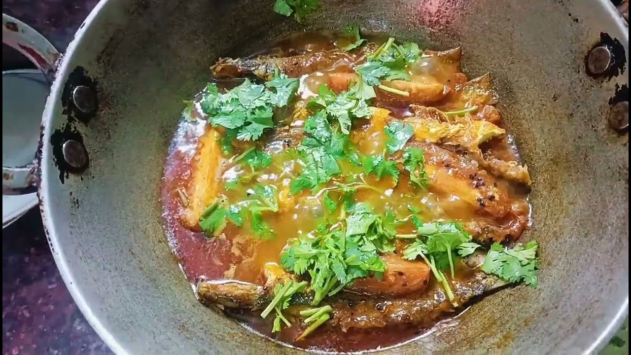 আজকের আমি পারলে মাছের তেল ঝাল করে দেখলাম 👍❤️